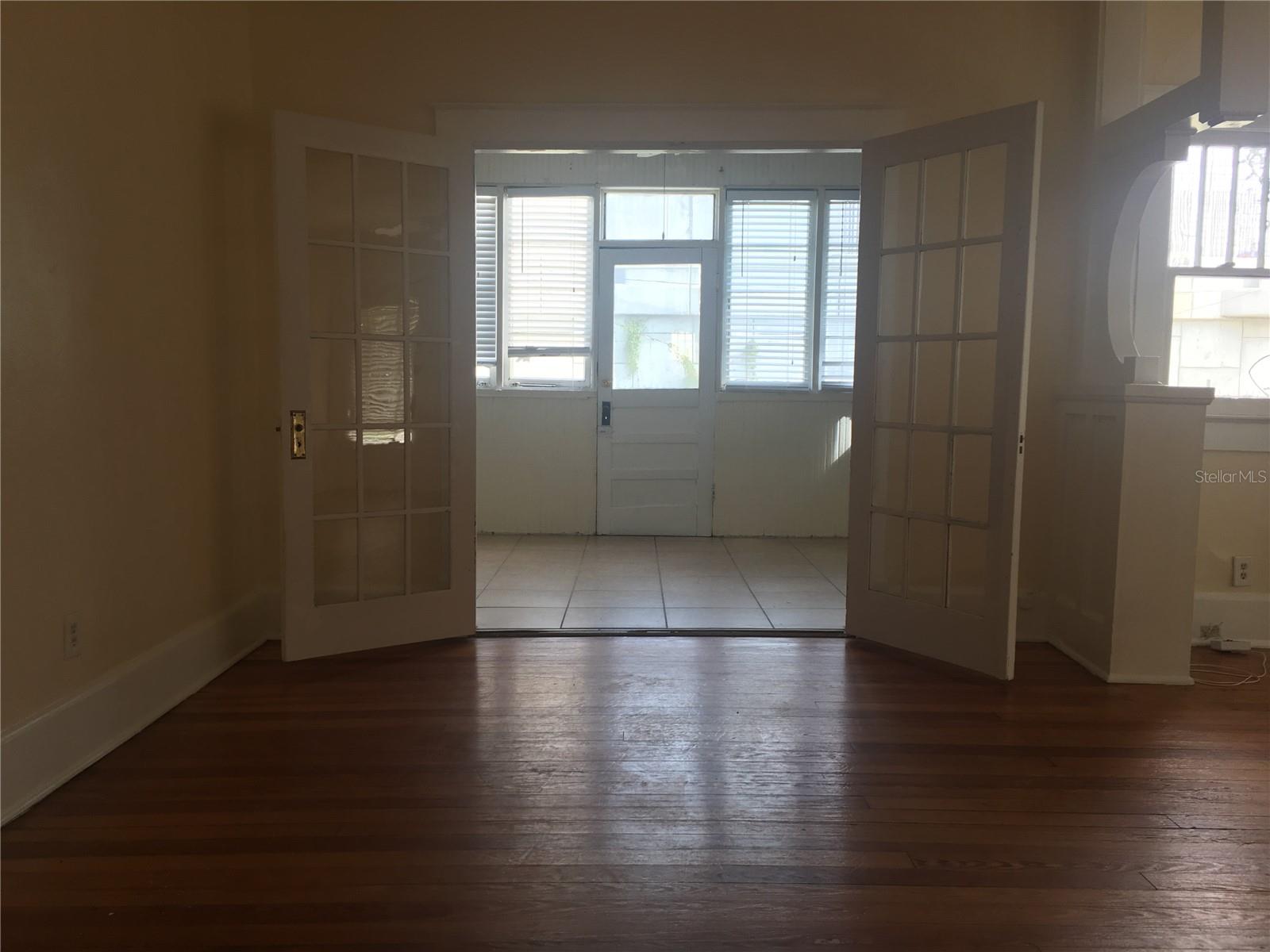 Image 14 of 21 For 113 Vanderbilt Street