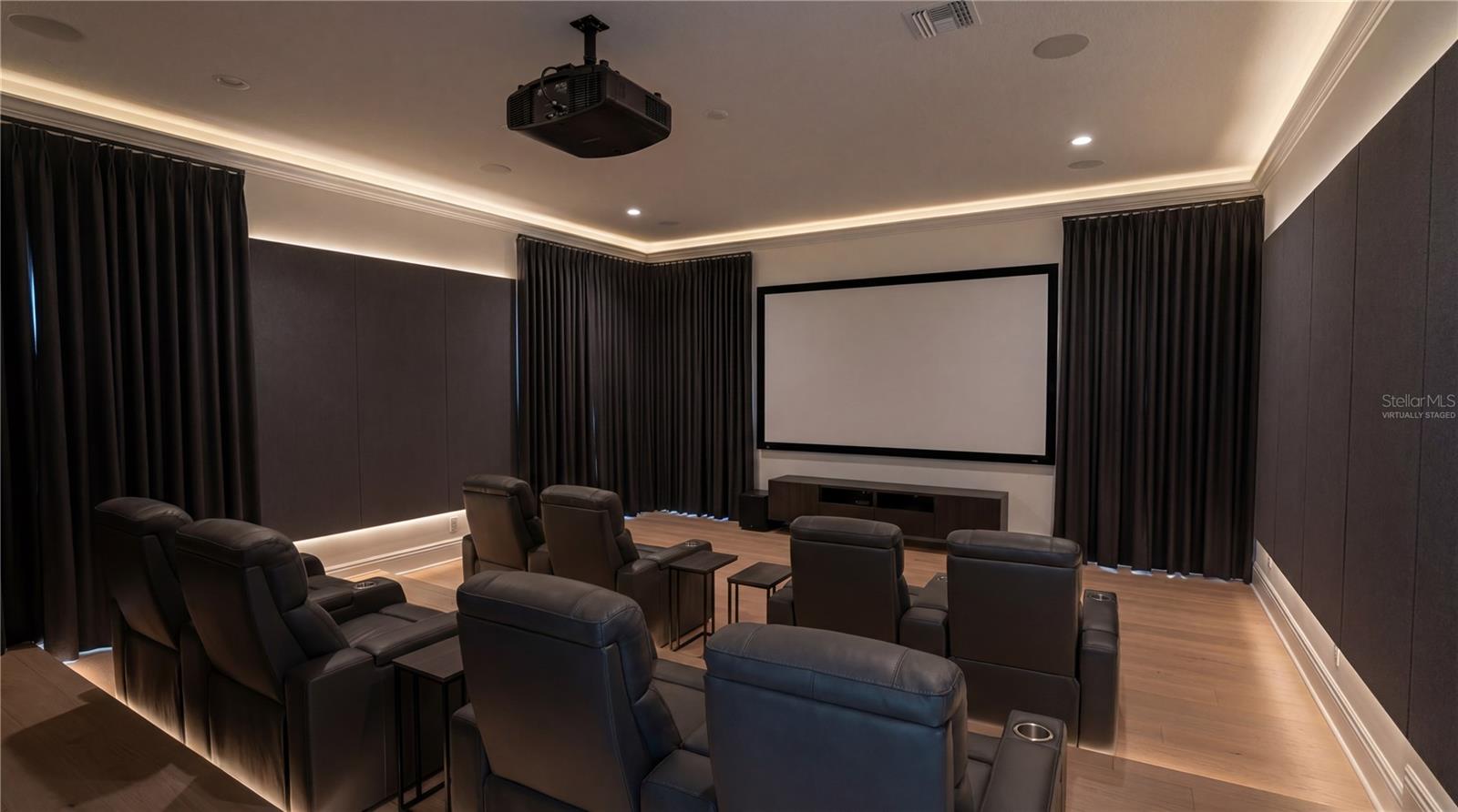 Image 26 of 32 For 9760 Laurel Berry Drive