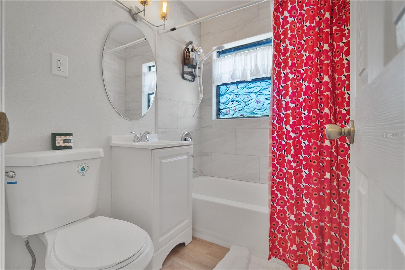 Image 17 of 34 For 211 Woodmere Blvd Boulevard