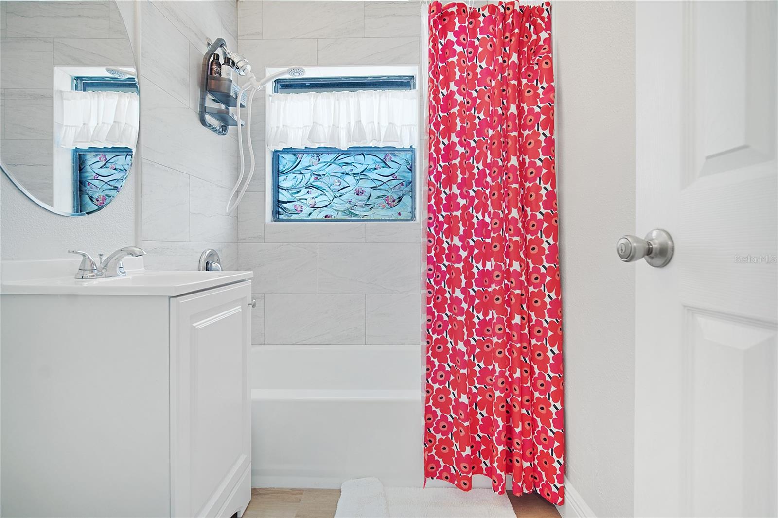 Image 18 of 34 For 211 Woodmere Blvd Boulevard