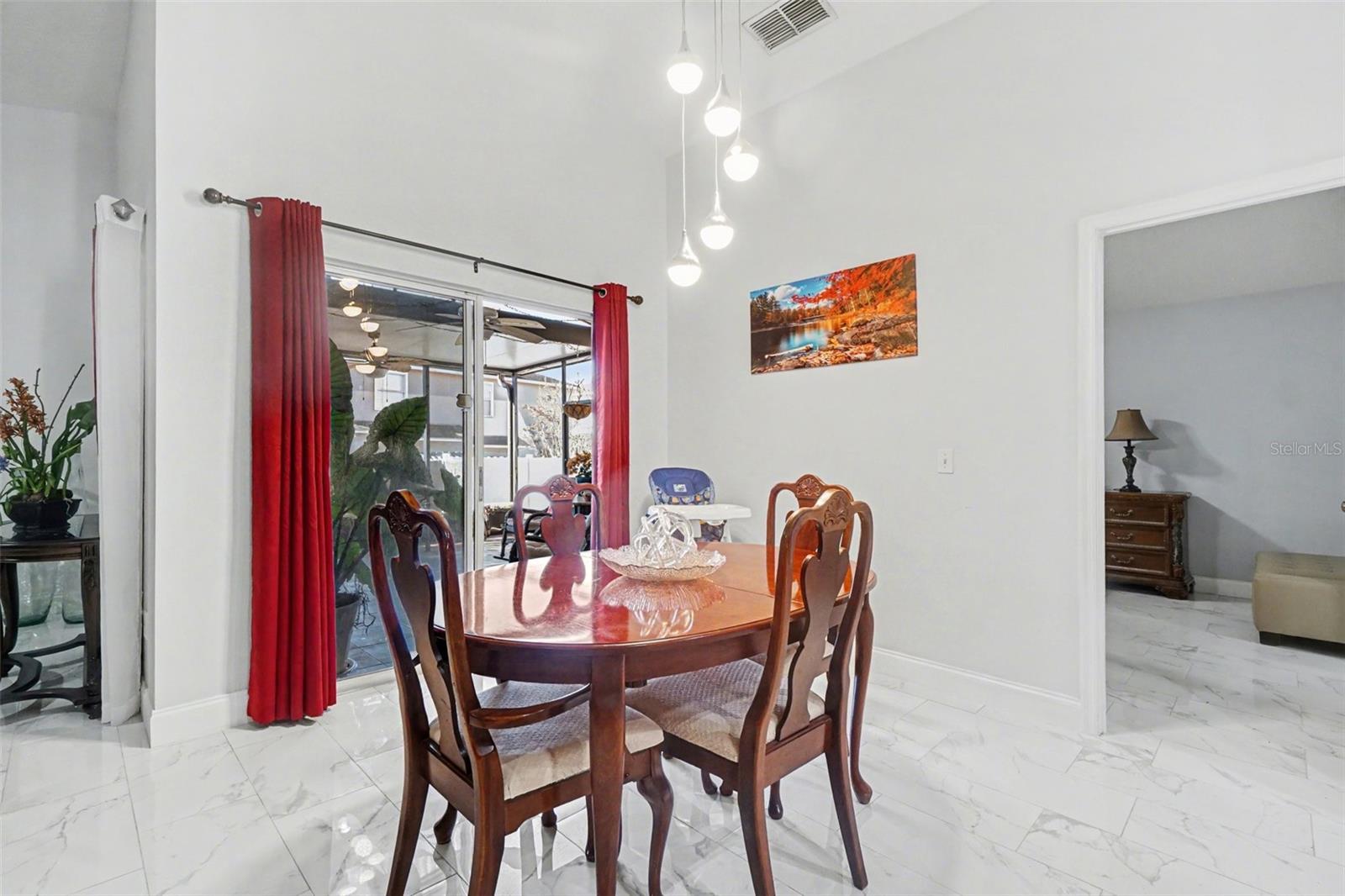 Image 5 of 27 For 1379 Osprey Way