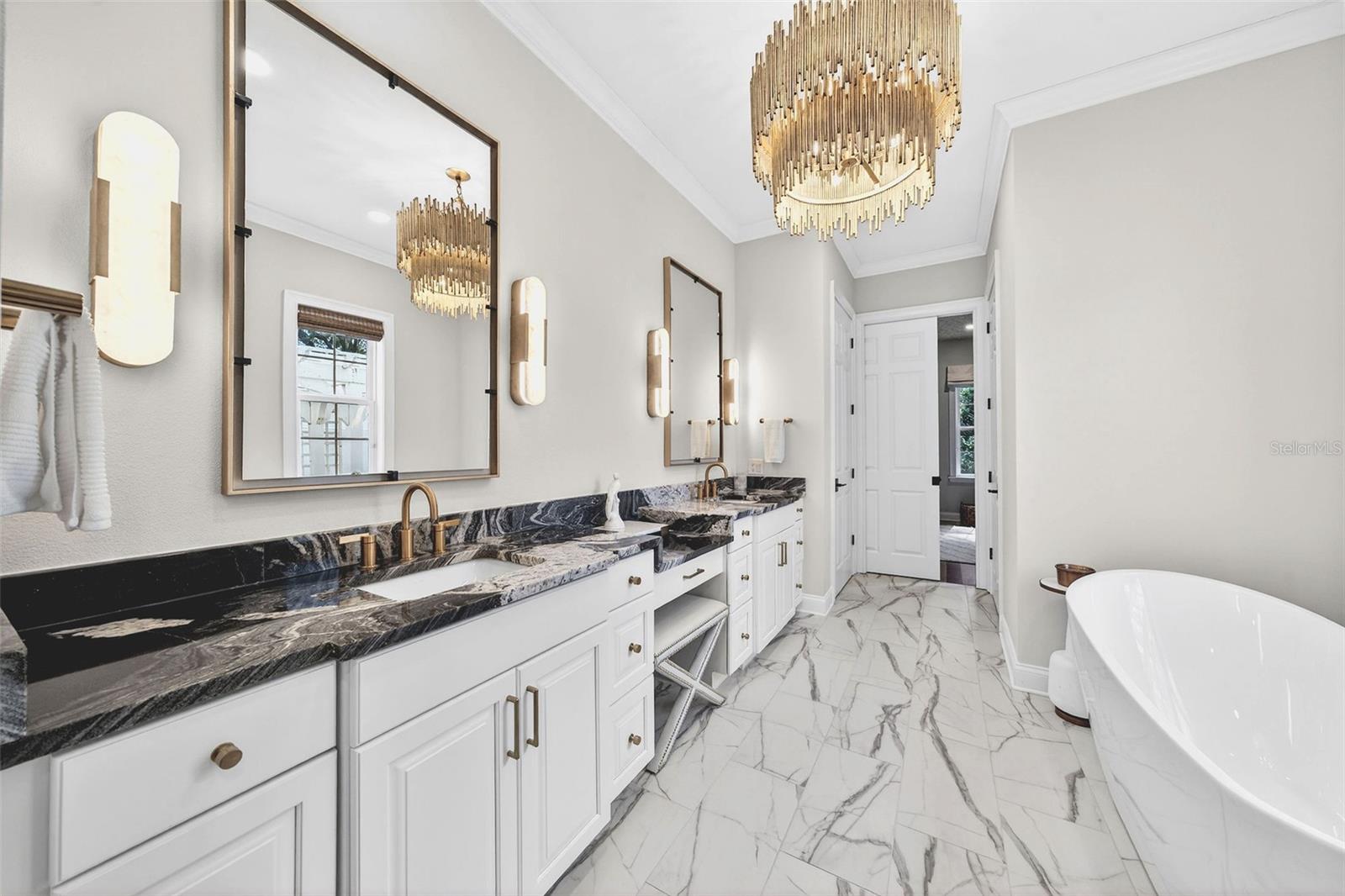 Image 18 of 46 For 611 Williams Drive