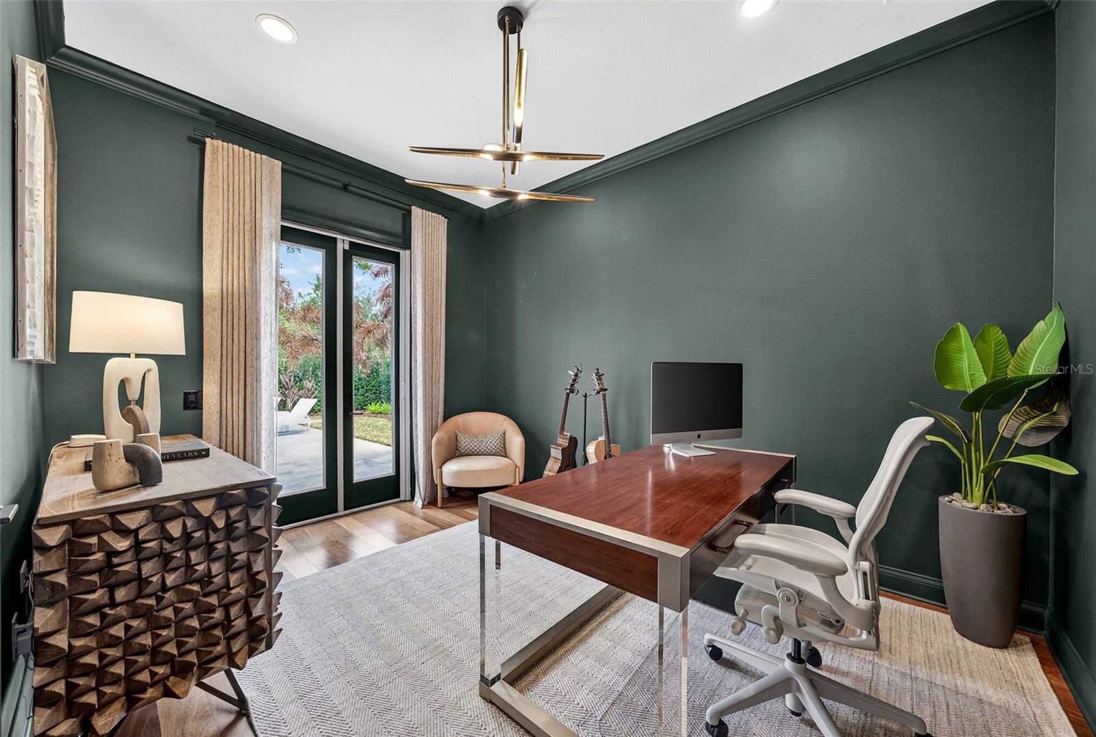 Image 21 of 46 For 611 Williams Drive