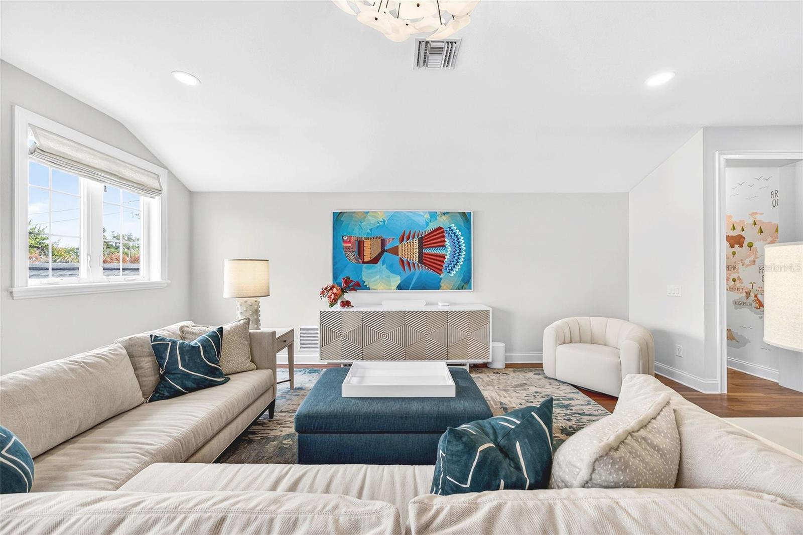 Image 26 of 46 For 611 Williams Drive