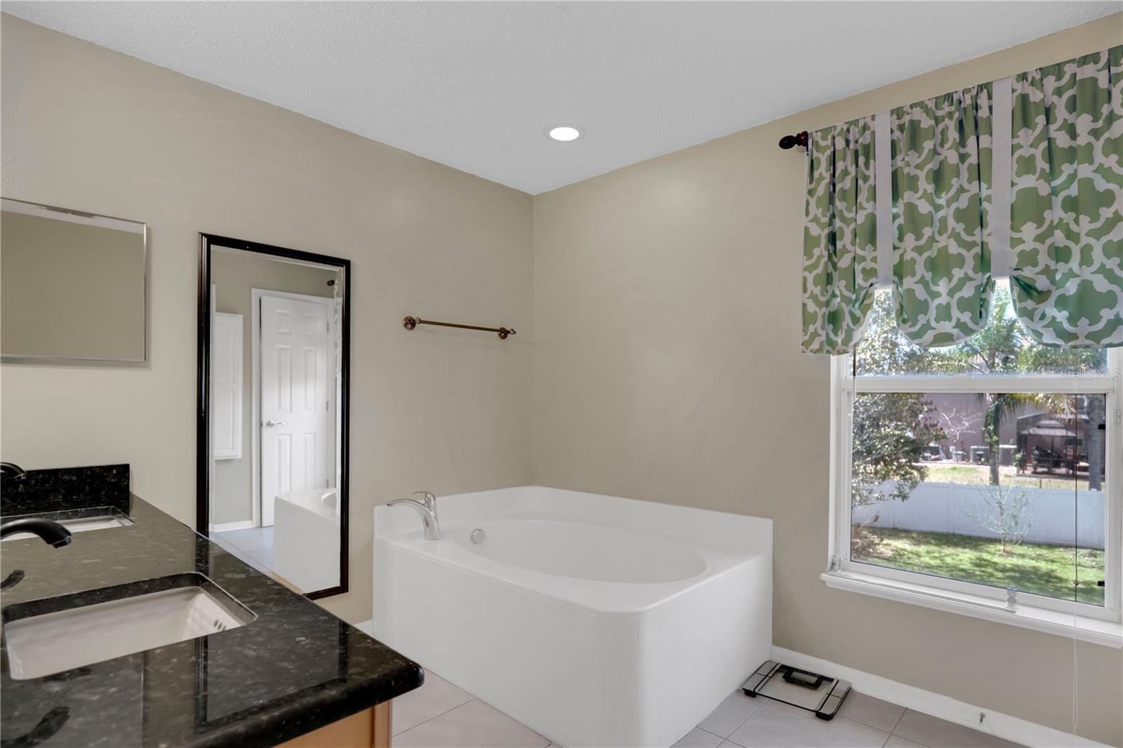 Image 17 of 44 For 2708 Orpha Lane