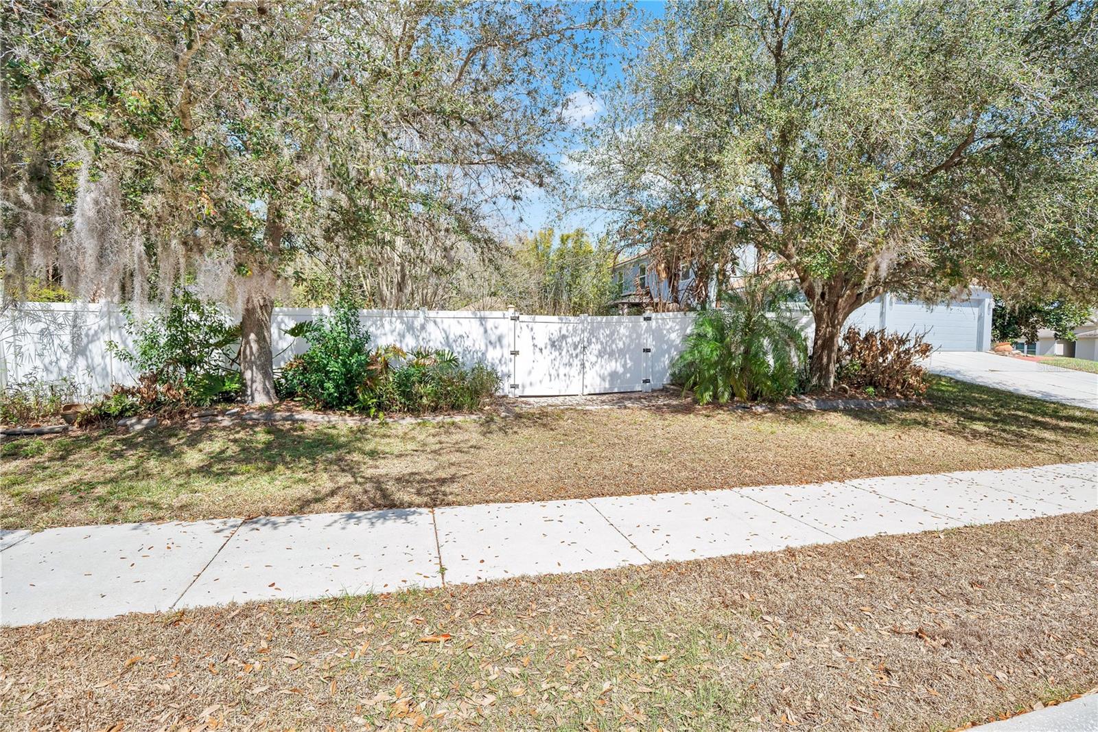 Image 31 of 44 For 2708 Orpha Lane