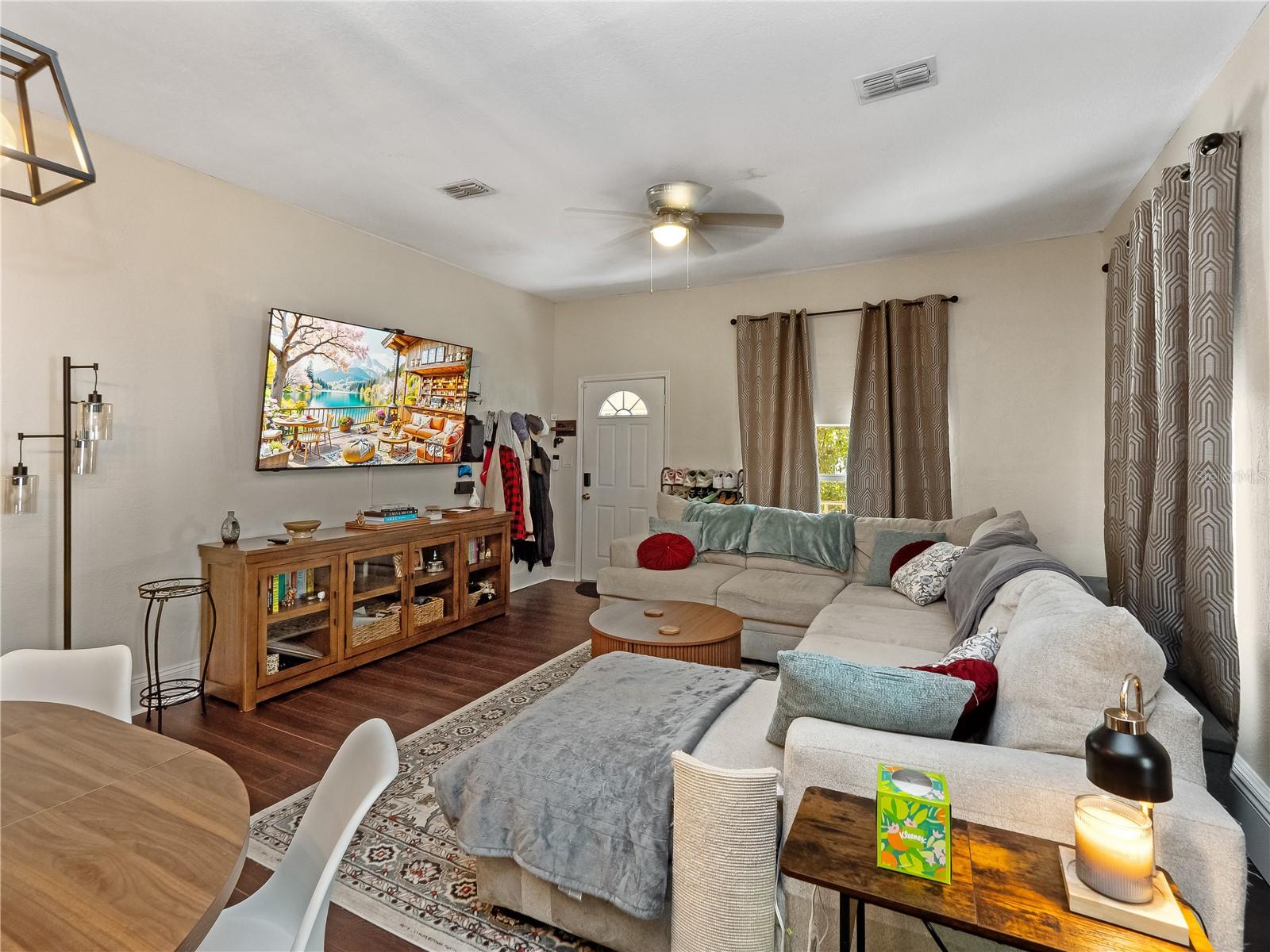 Image 7 of 22 For 1208 10th Street