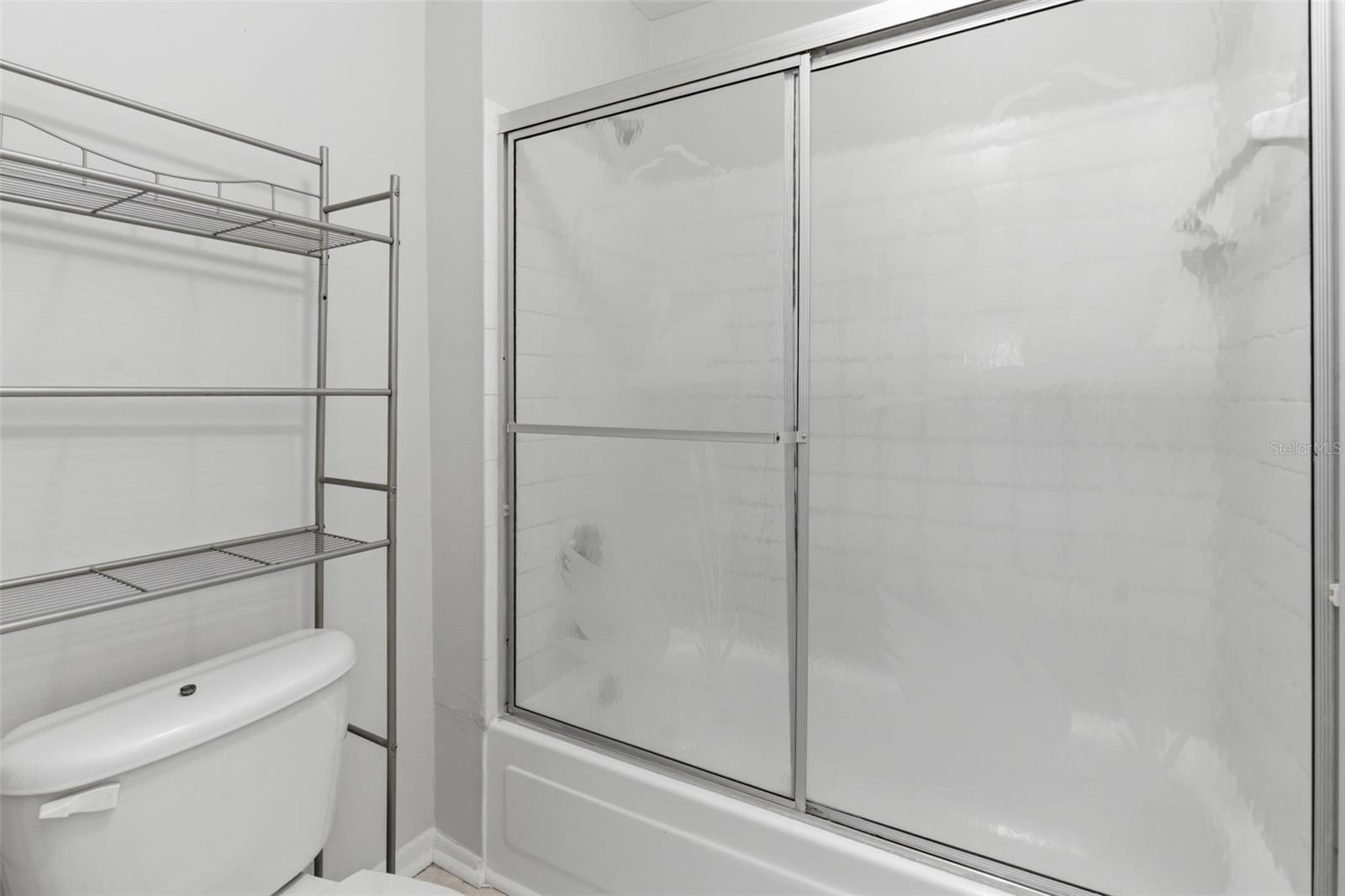 Image 12 of 21 For 526 Heatherton Village