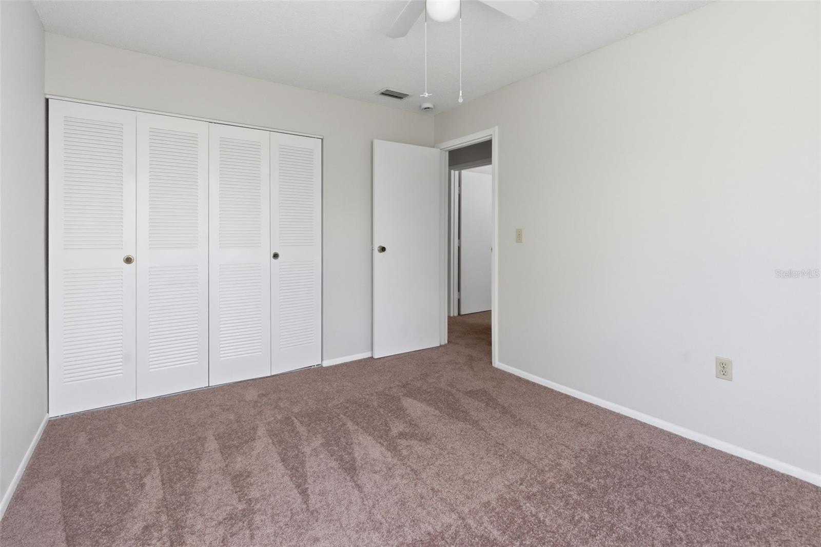 Image 13 of 21 For 526 Heatherton Village