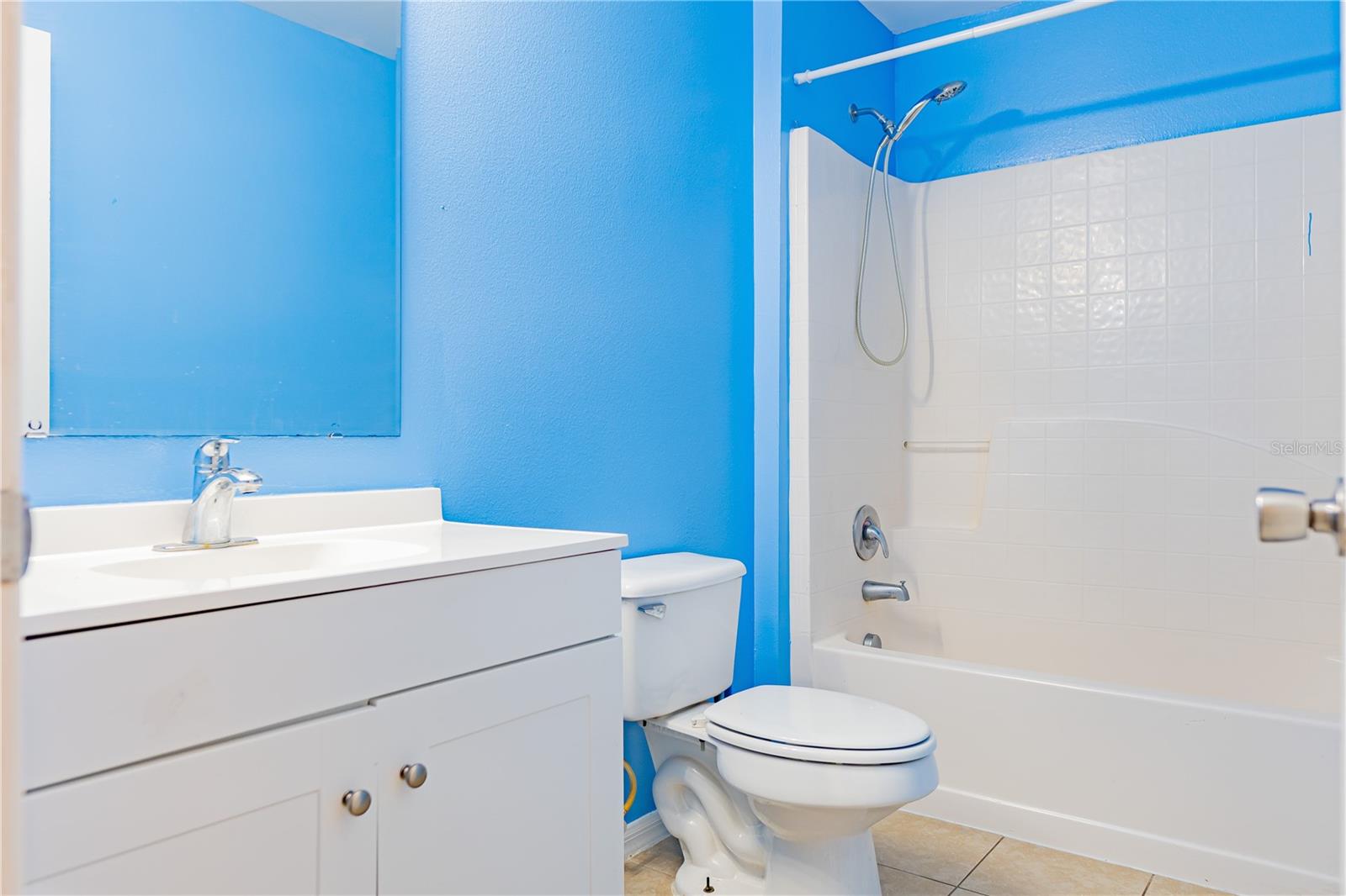 Image 27 of 42 For 274 Curtis Avenue