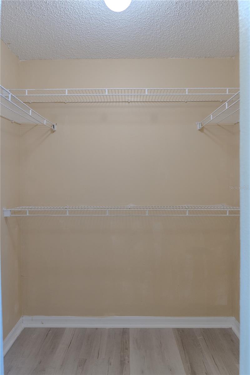 Image 31 of 42 For 274 Curtis Avenue