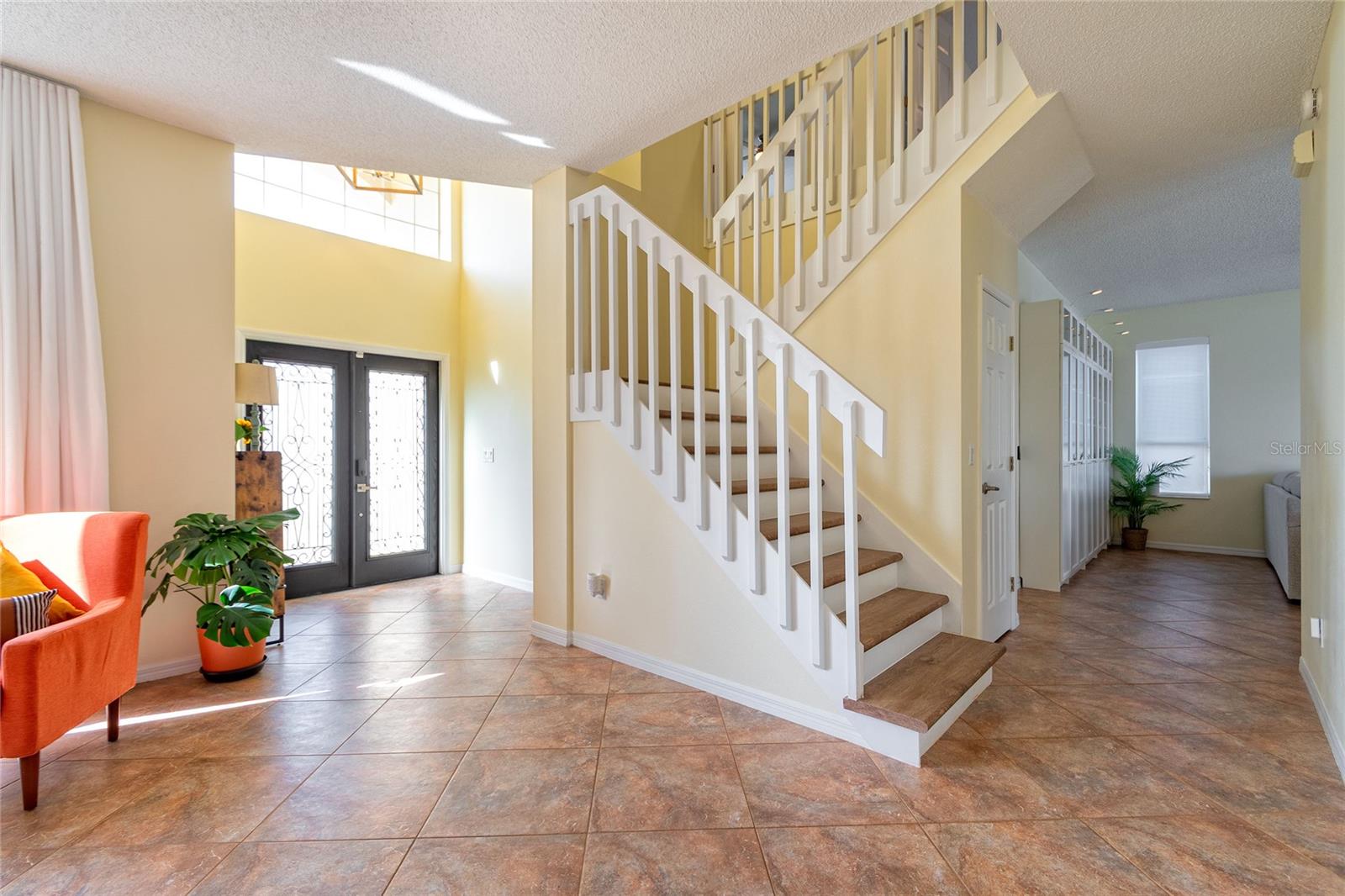 Image 16 of 39 For 13731 Waterhouse Way