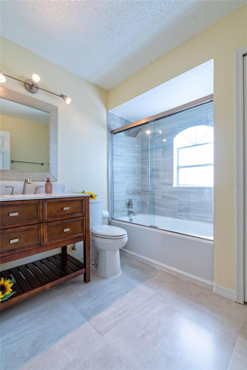 Image 30 of 39 For 13731 Waterhouse Way