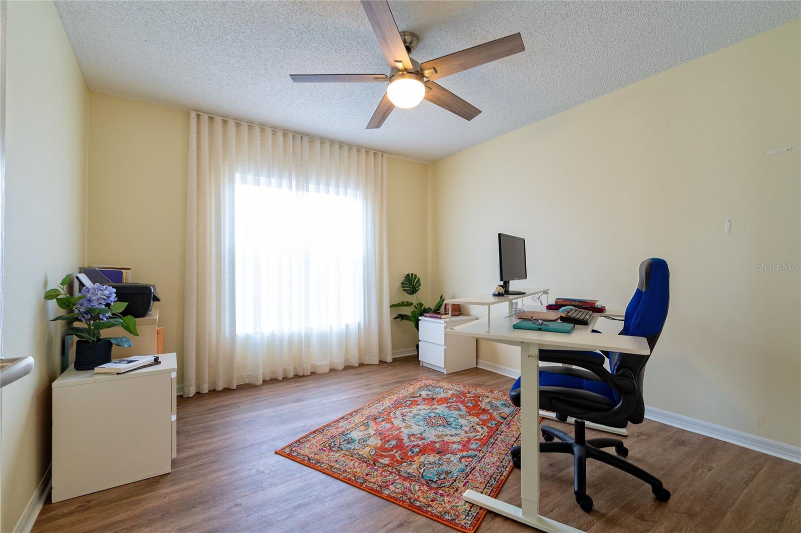 Image 32 of 39 For 13731 Waterhouse Way