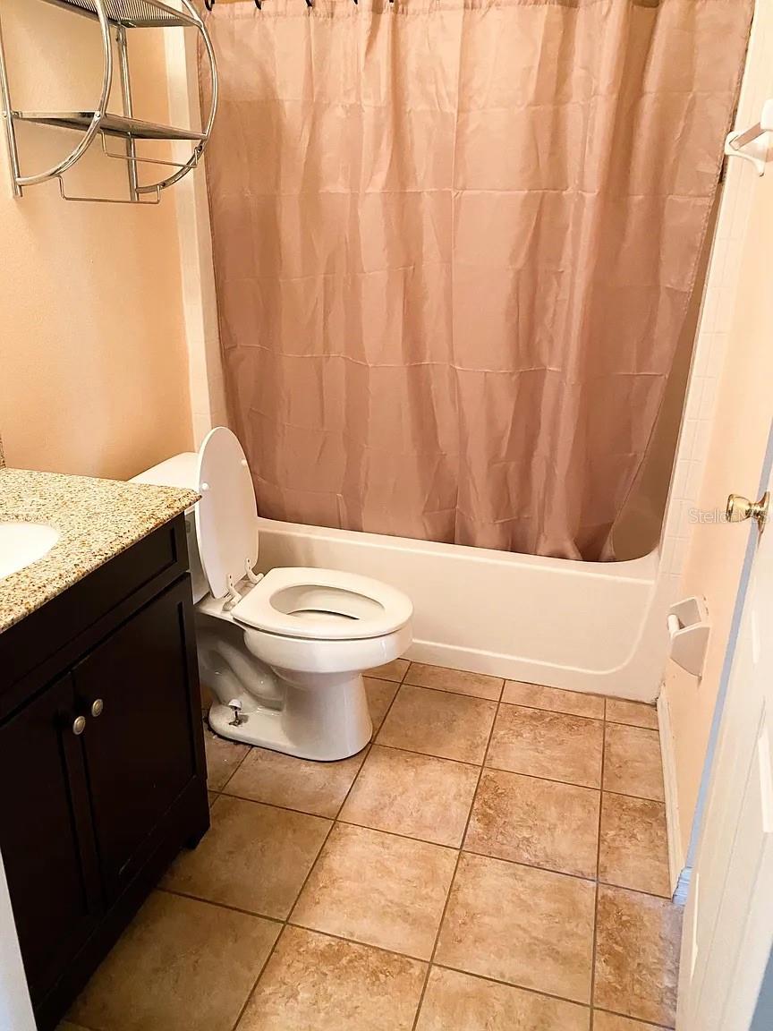 Image 7 of 16 For 2805 Washington Street