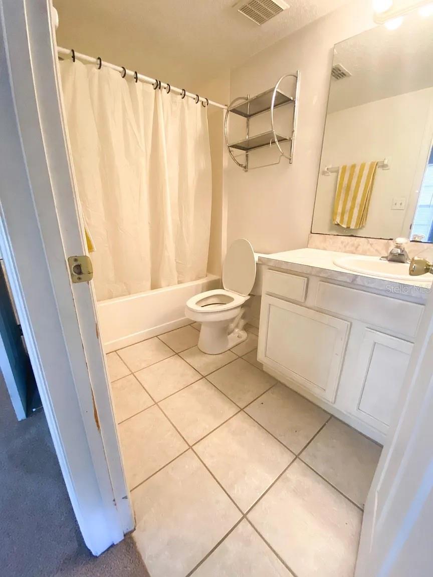 Image 8 of 16 For 2805 Washington Street