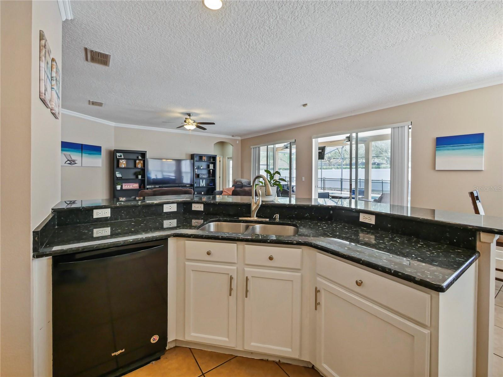 Image 14 of 46 For 2522 Double Tree Place