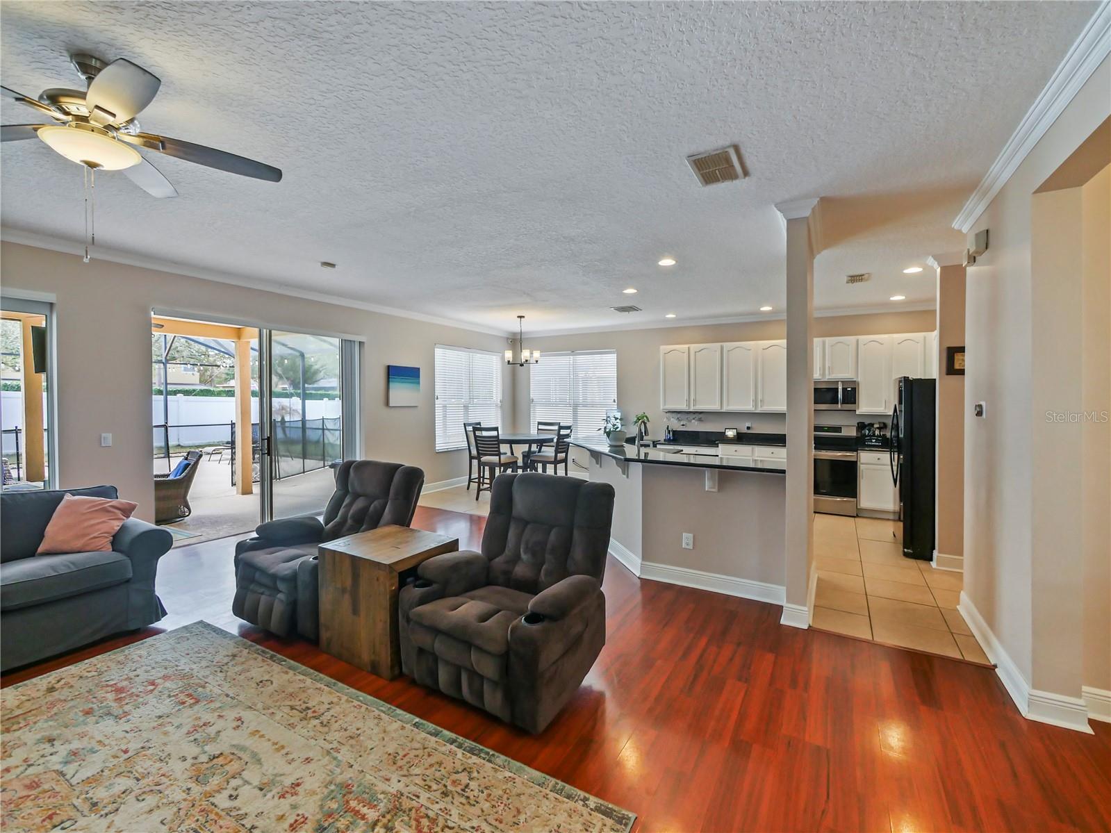 Image 9 of 46 For 2522 Double Tree Place