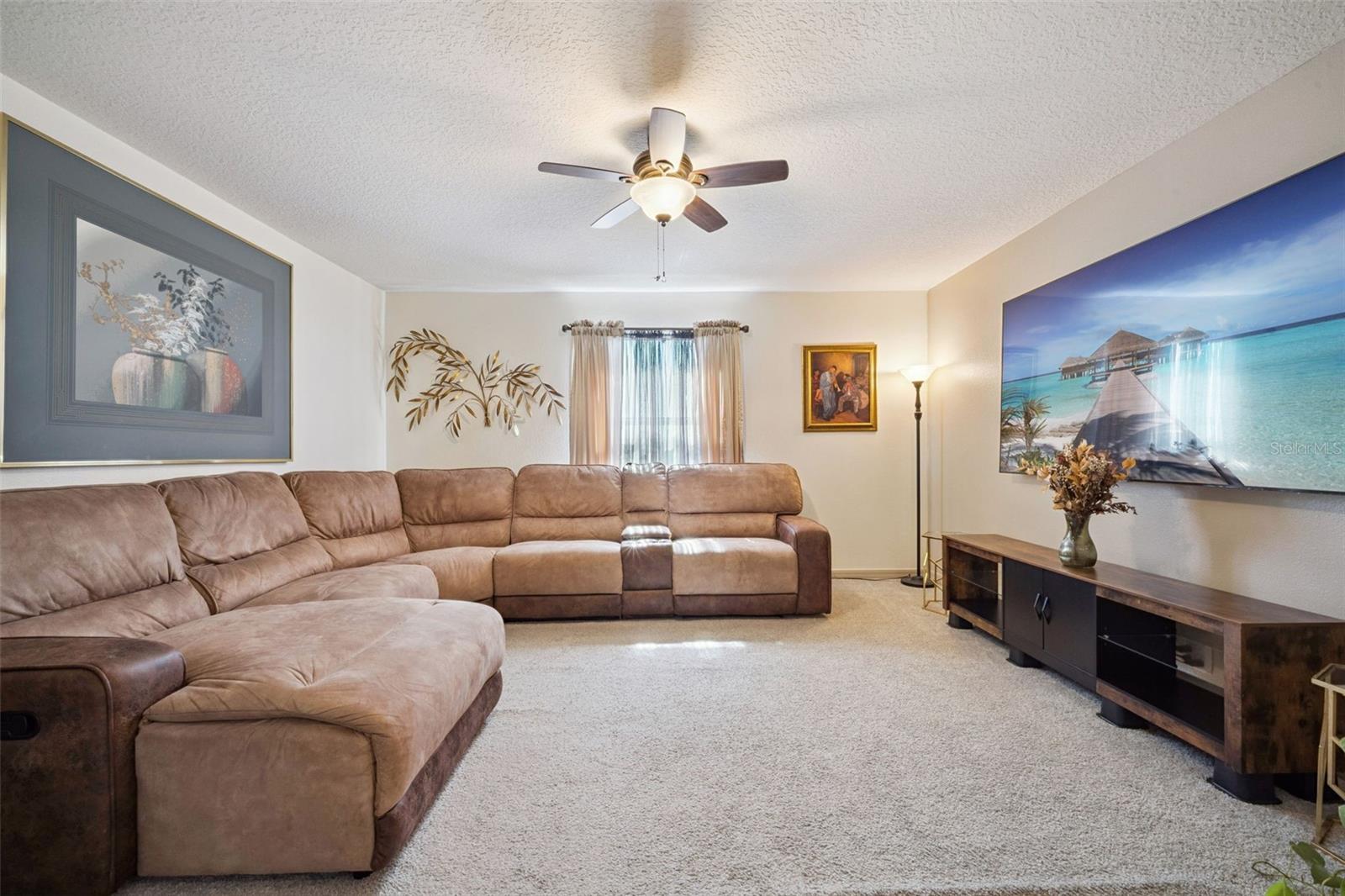 Image 10 of 51 For 8734 Hinsdale Heights Drive