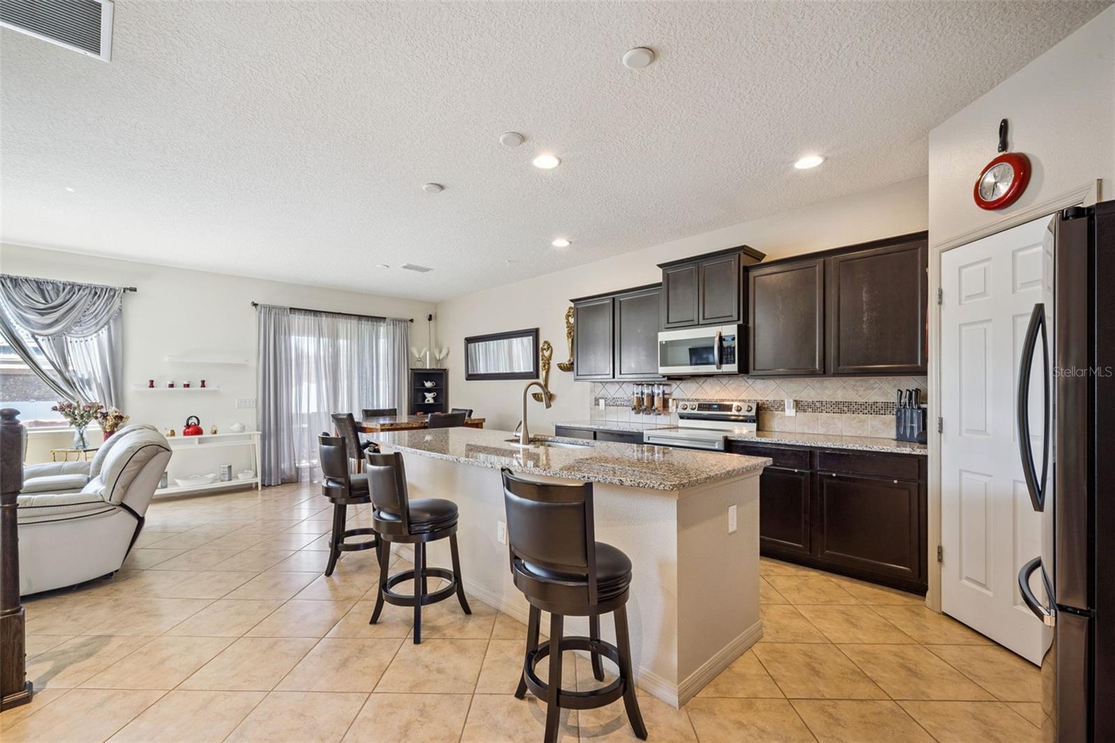 Image 11 of 51 For 8734 Hinsdale Heights Drive