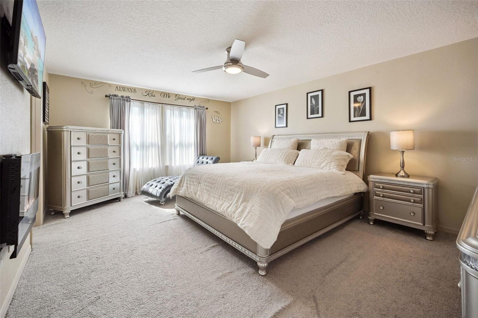 Image 15 of 51 For 8734 Hinsdale Heights Drive