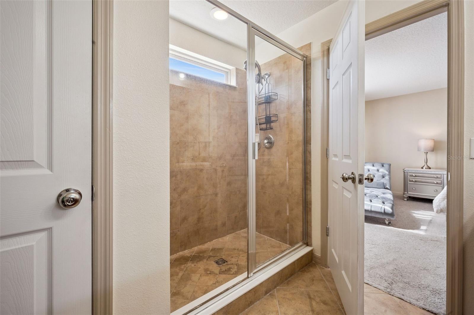 Image 16 of 51 For 8734 Hinsdale Heights Drive