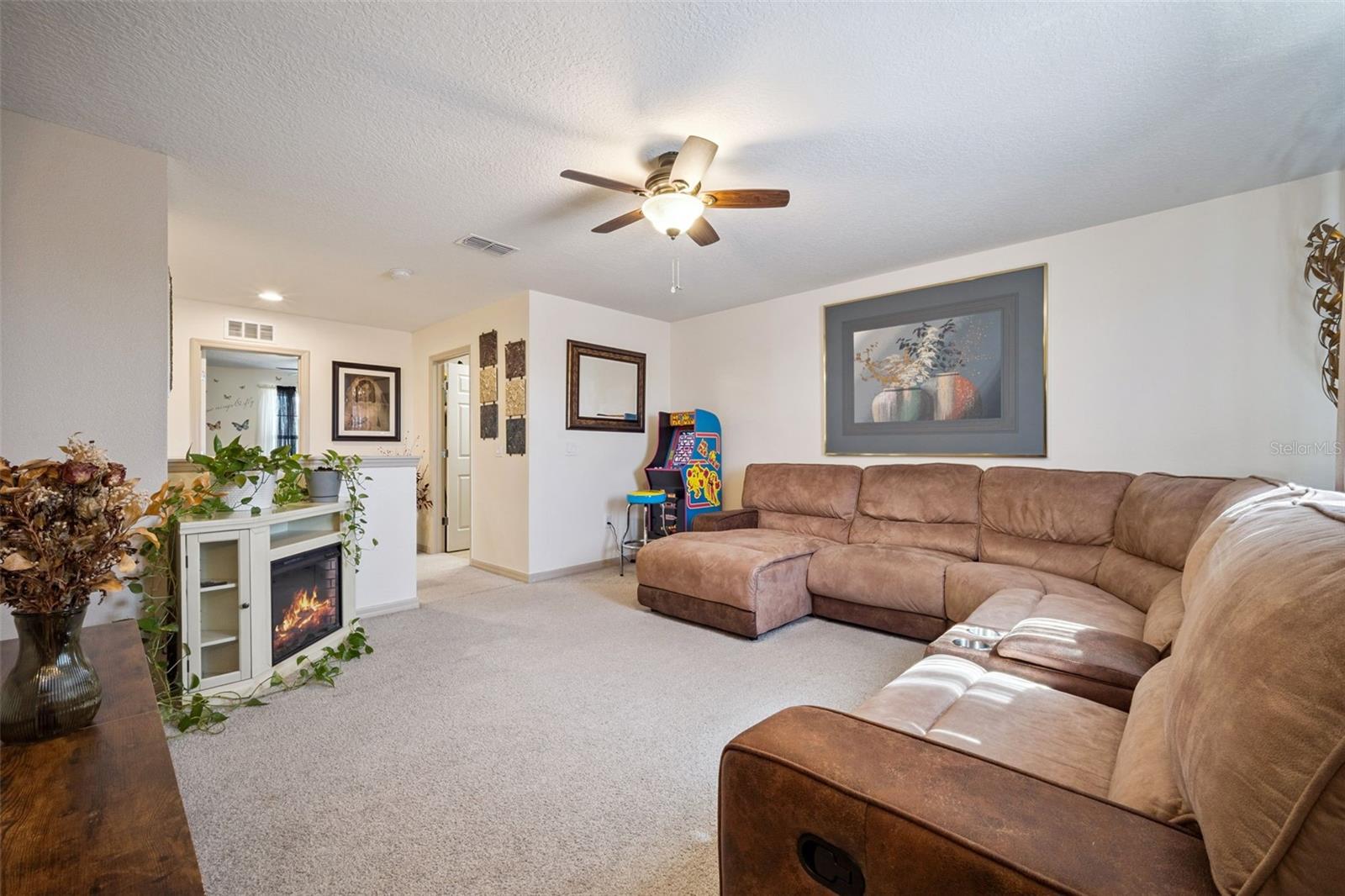 Image 30 of 51 For 8734 Hinsdale Heights Drive