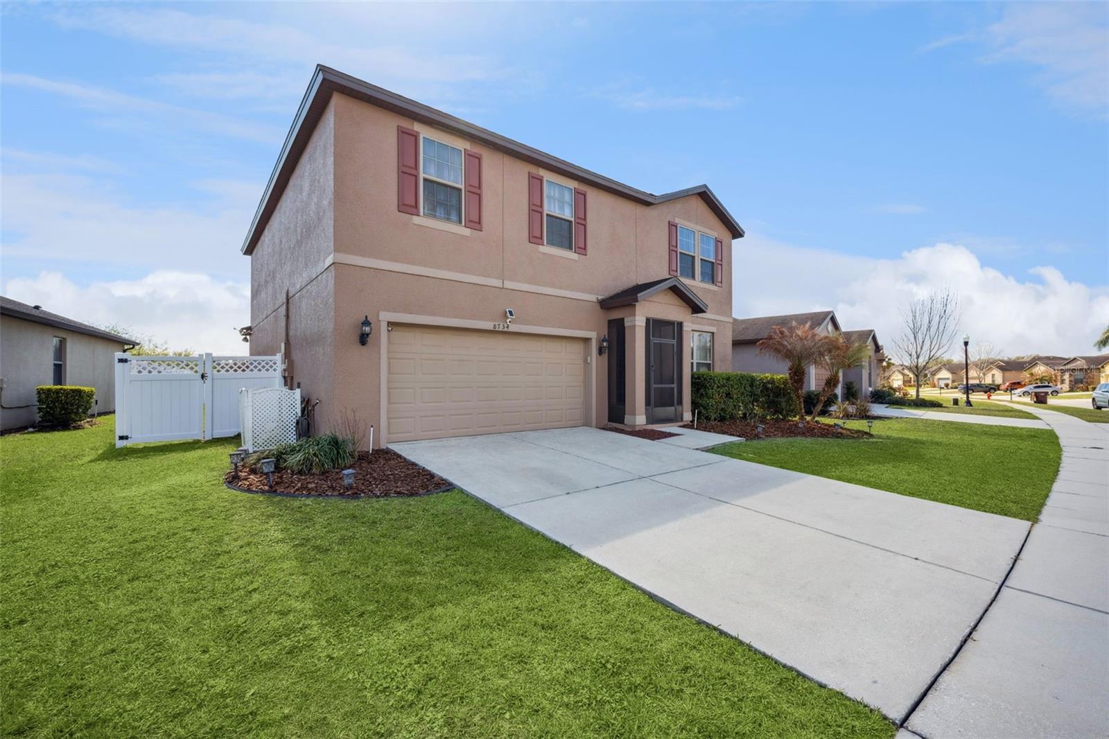 Image 36 of 51 For 8734 Hinsdale Heights Drive