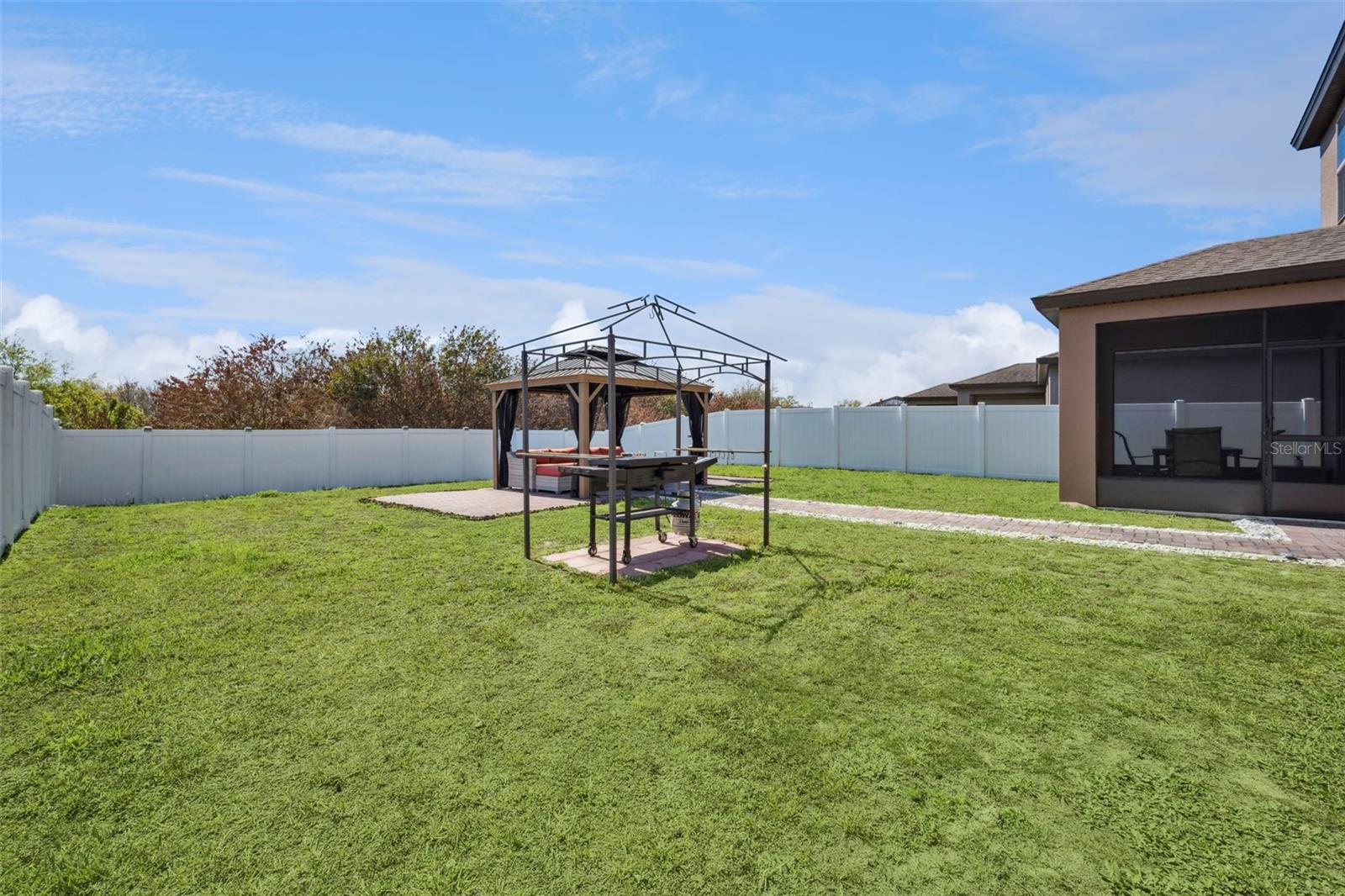 Image 41 of 51 For 8734 Hinsdale Heights Drive