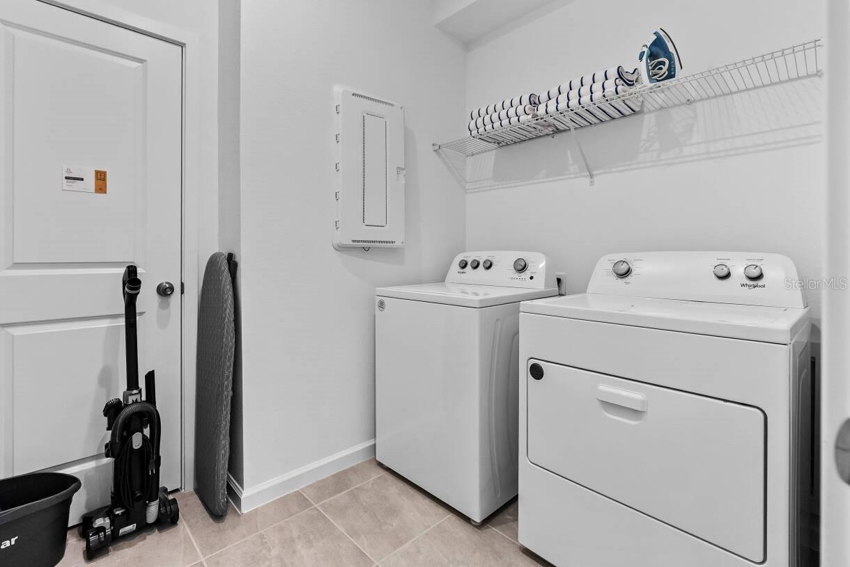 Image 14 of 66 For 9179 Breeze Mist Terrace