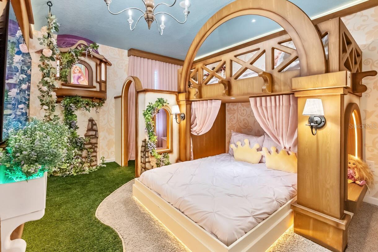 Image 36 of 66 For 9179 Breeze Mist Terrace