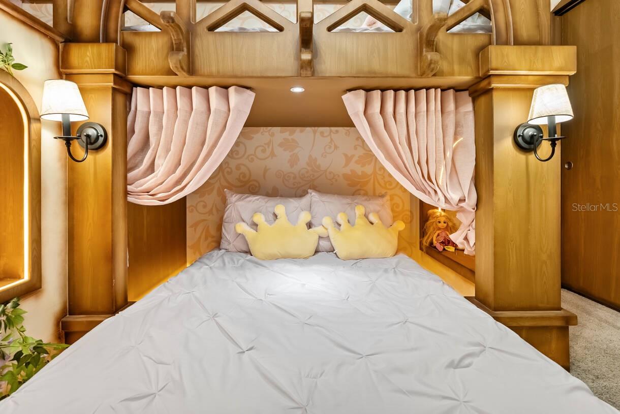 Image 40 of 66 For 9179 Breeze Mist Terrace