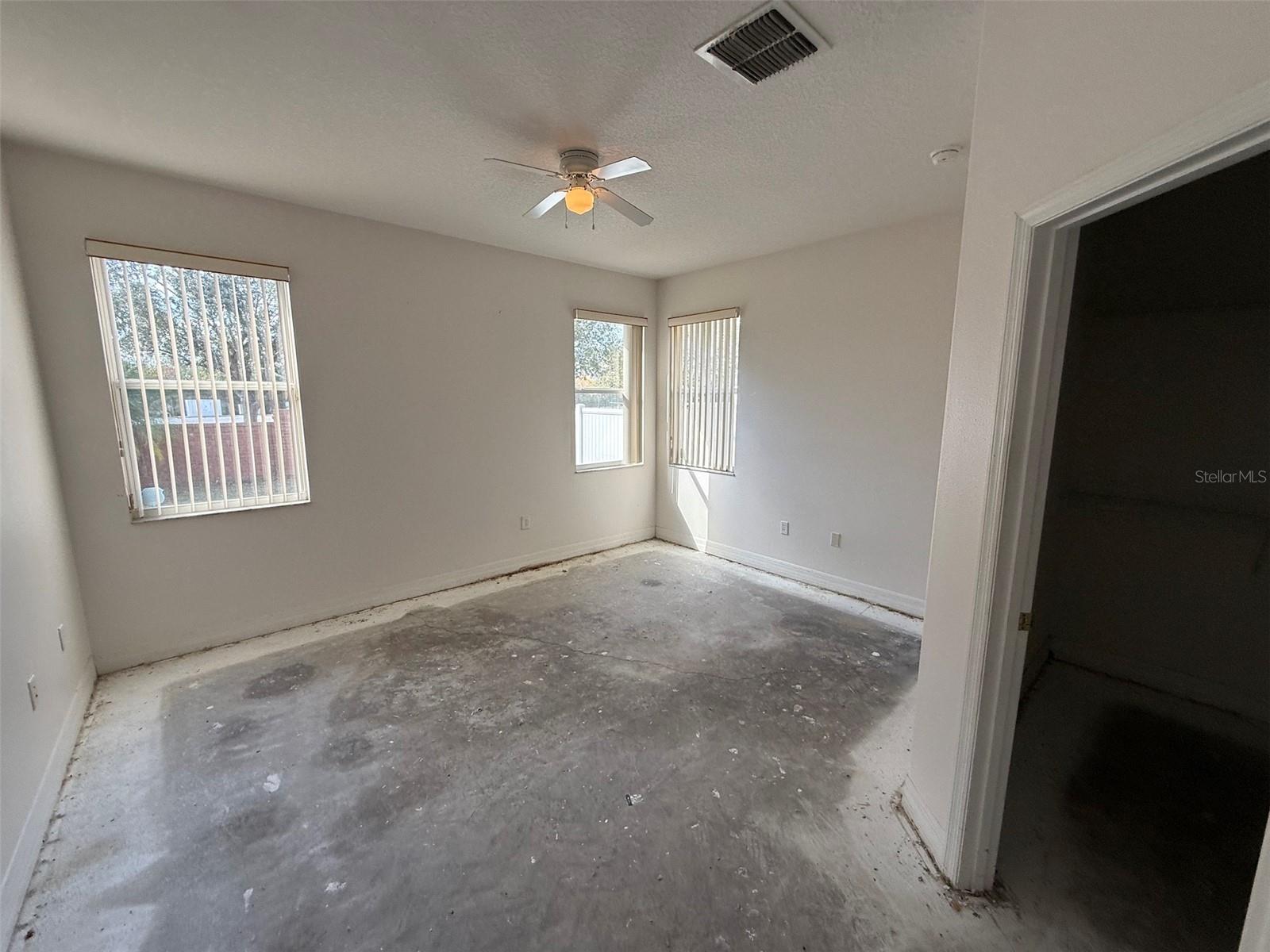 Image 10 of 22 For 454 Janice Kay Place