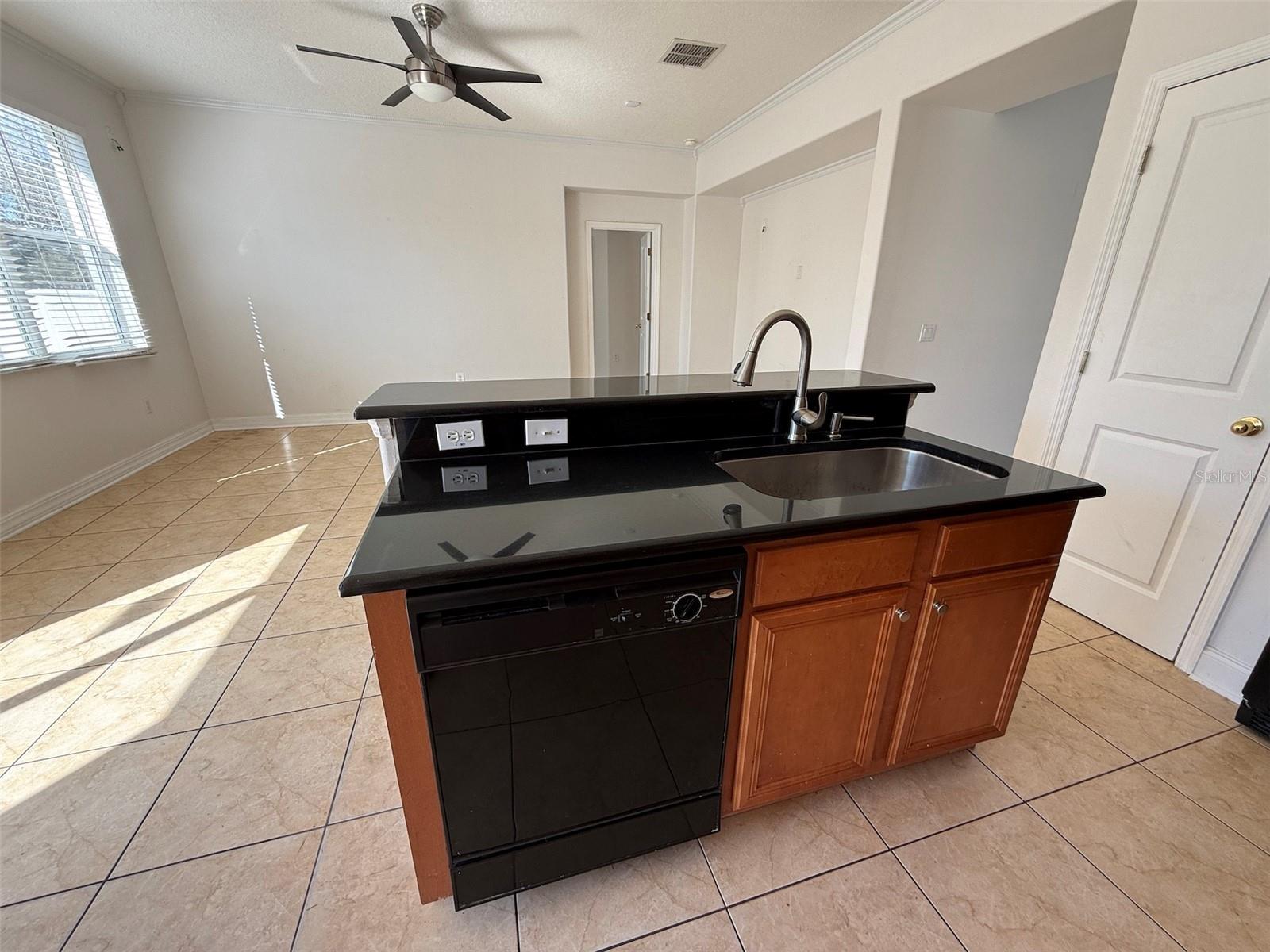 Image 6 of 22 For 454 Janice Kay Place