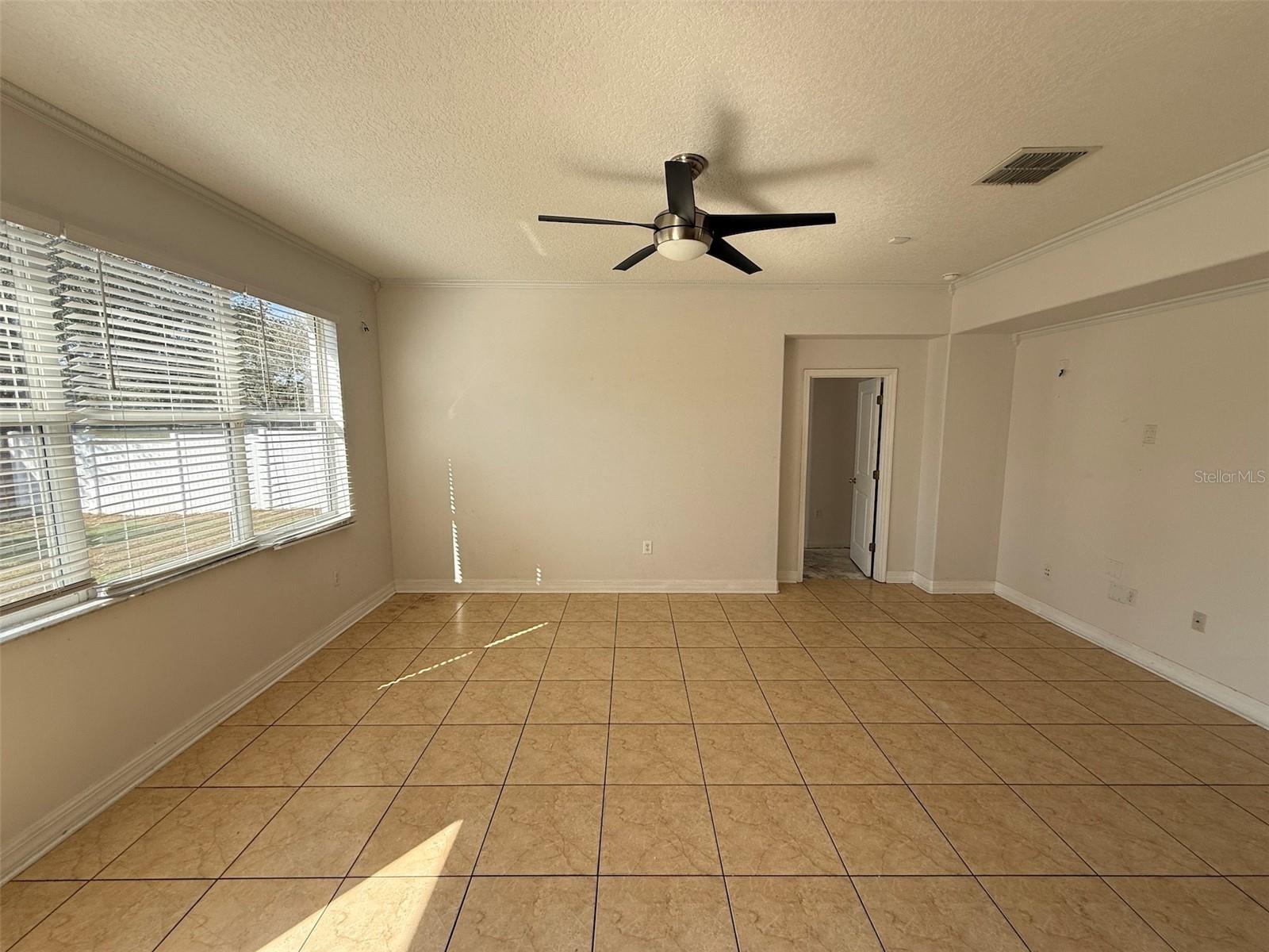 Image 8 of 22 For 454 Janice Kay Place