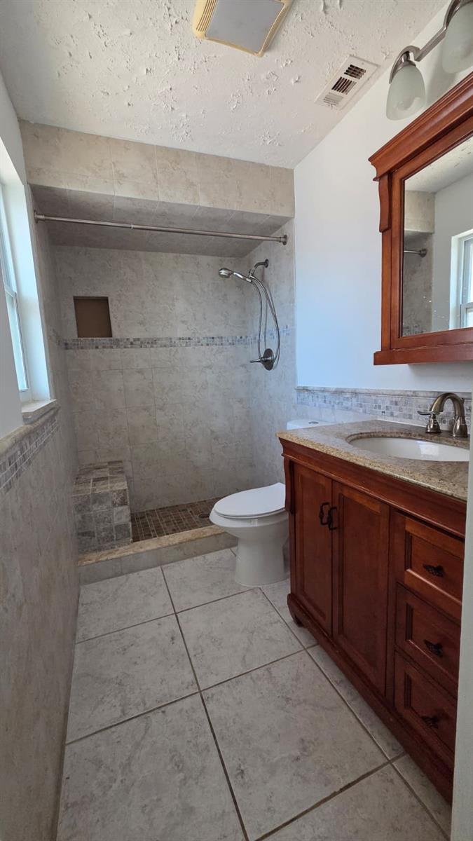 Image 11 of 16 For 4418 1st Avenue