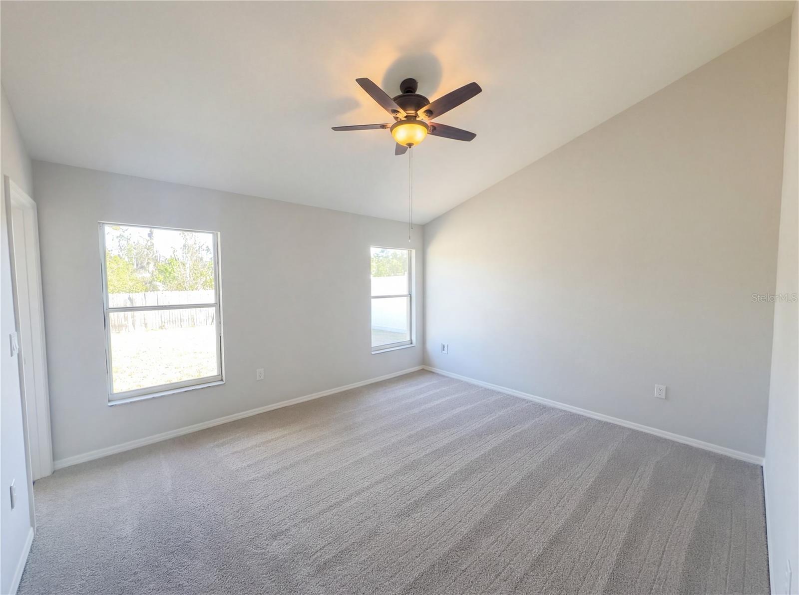 Image 13 of 19 For 166 Greenwich Street