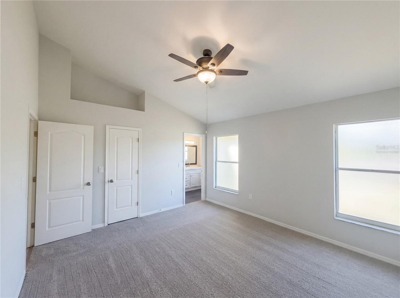 Image 4 of 19 For 166 Greenwich Street