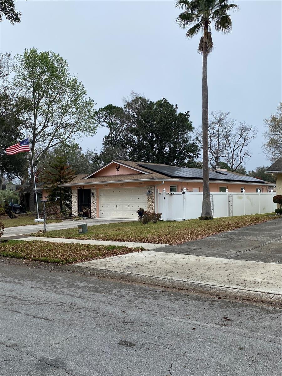 Image 3 of 9 For 1012 Forest Circle