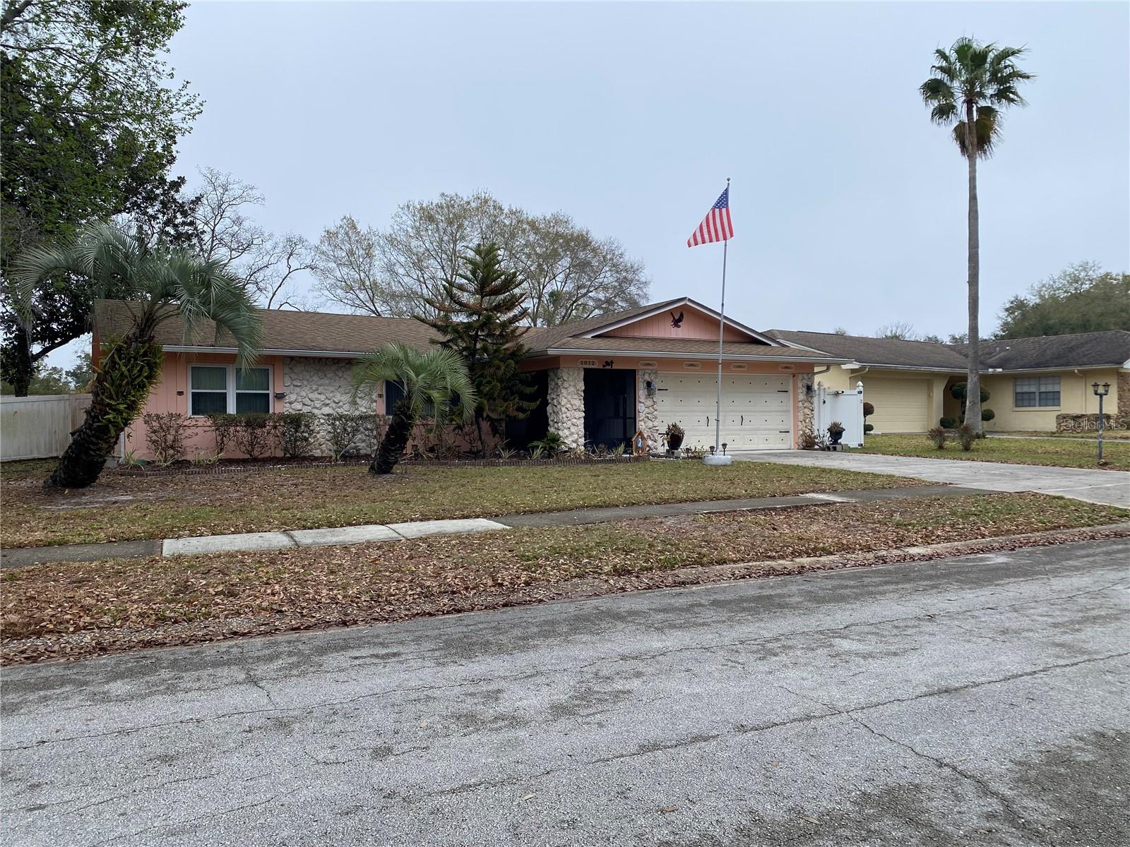 Image 7 of 9 For 1012 Forest Circle