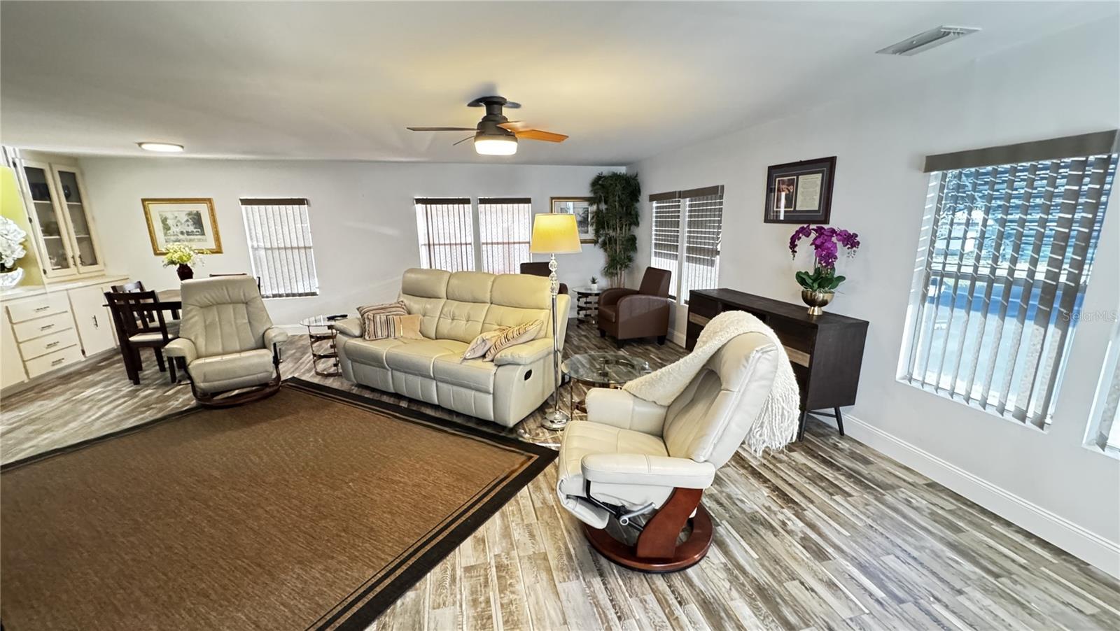 Image 10 of 34 For 3401 Wax Myrtle Circle 1745