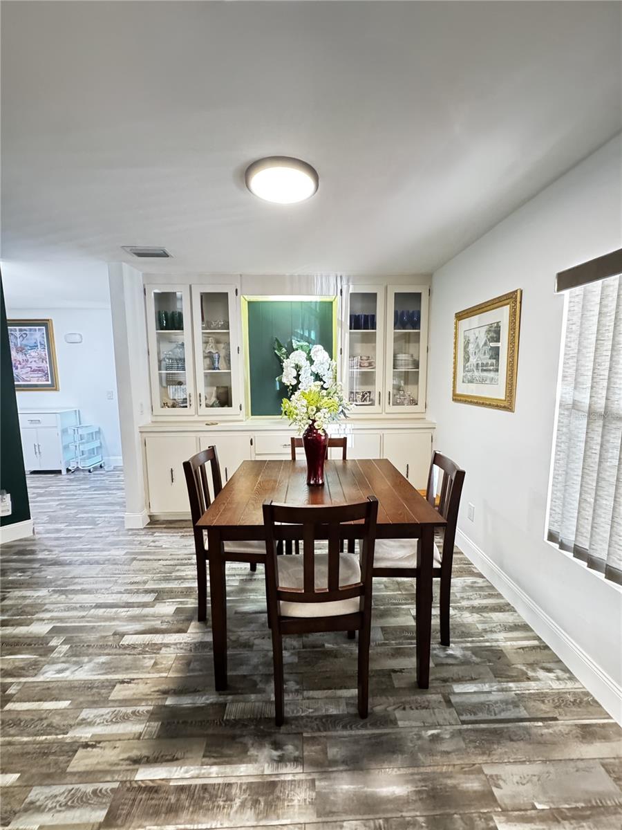 Image 18 of 34 For 3401 Wax Myrtle Circle 1745