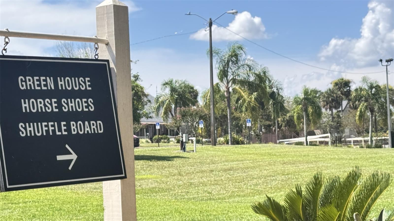 Image 24 of 34 For 3401 Wax Myrtle Circle 1745