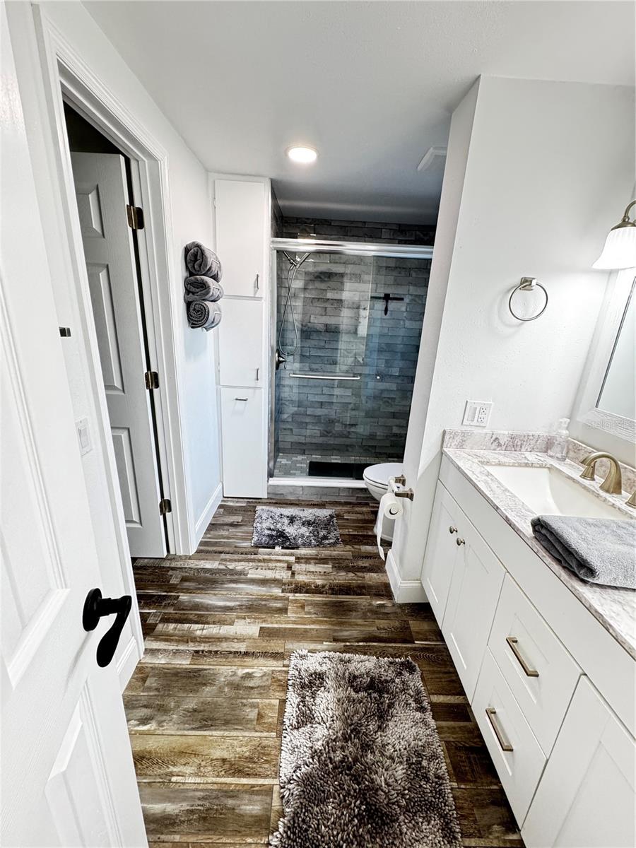 Image 5 of 34 For 3401 Wax Myrtle Circle 1745