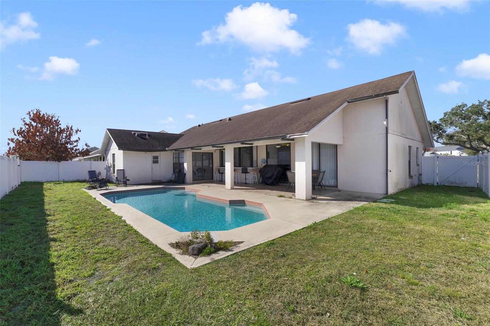 Image 16 of 17 For 247 Competition Drive