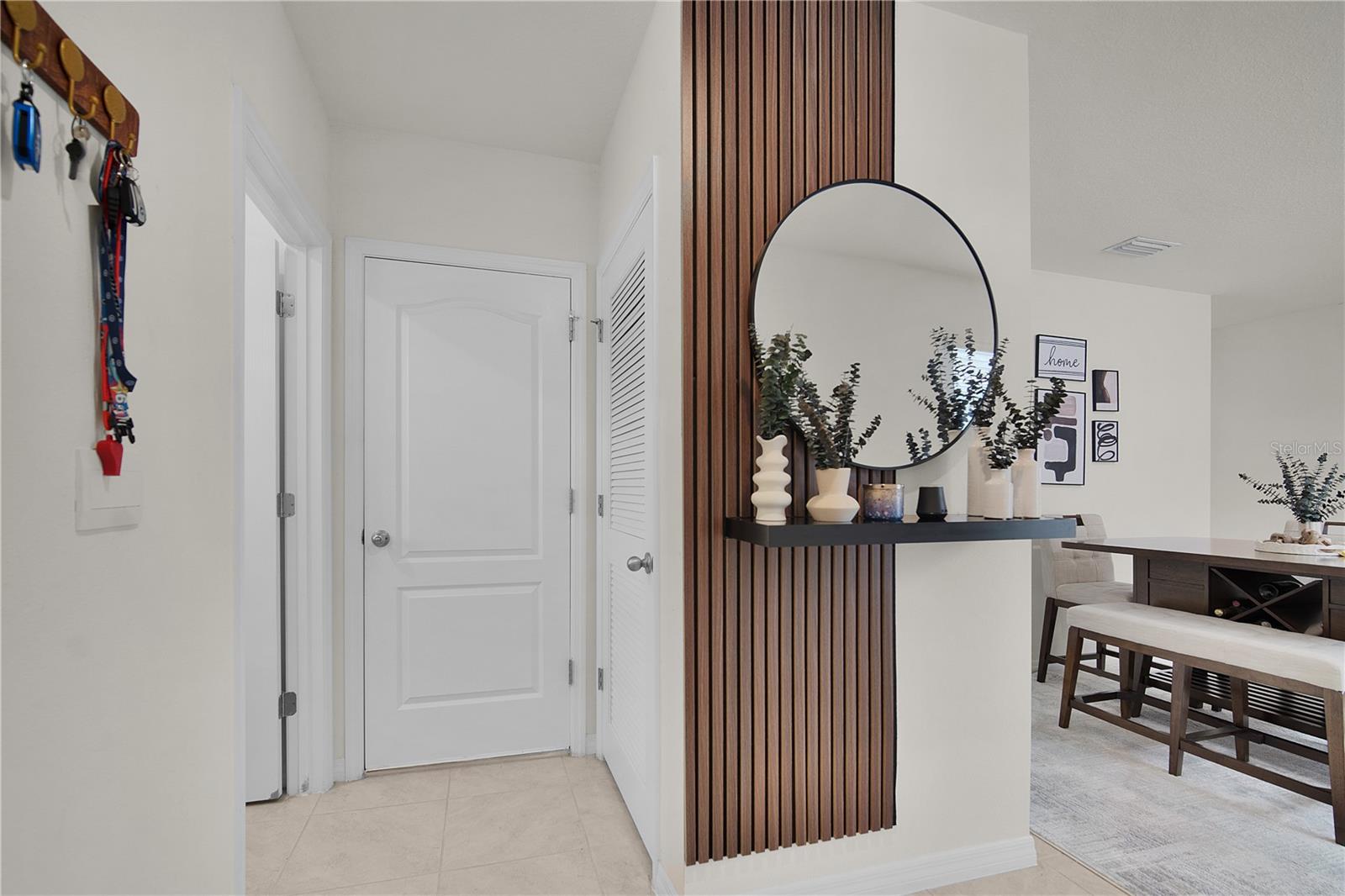 Image 13 of 38 For 1749 Southfork Drive