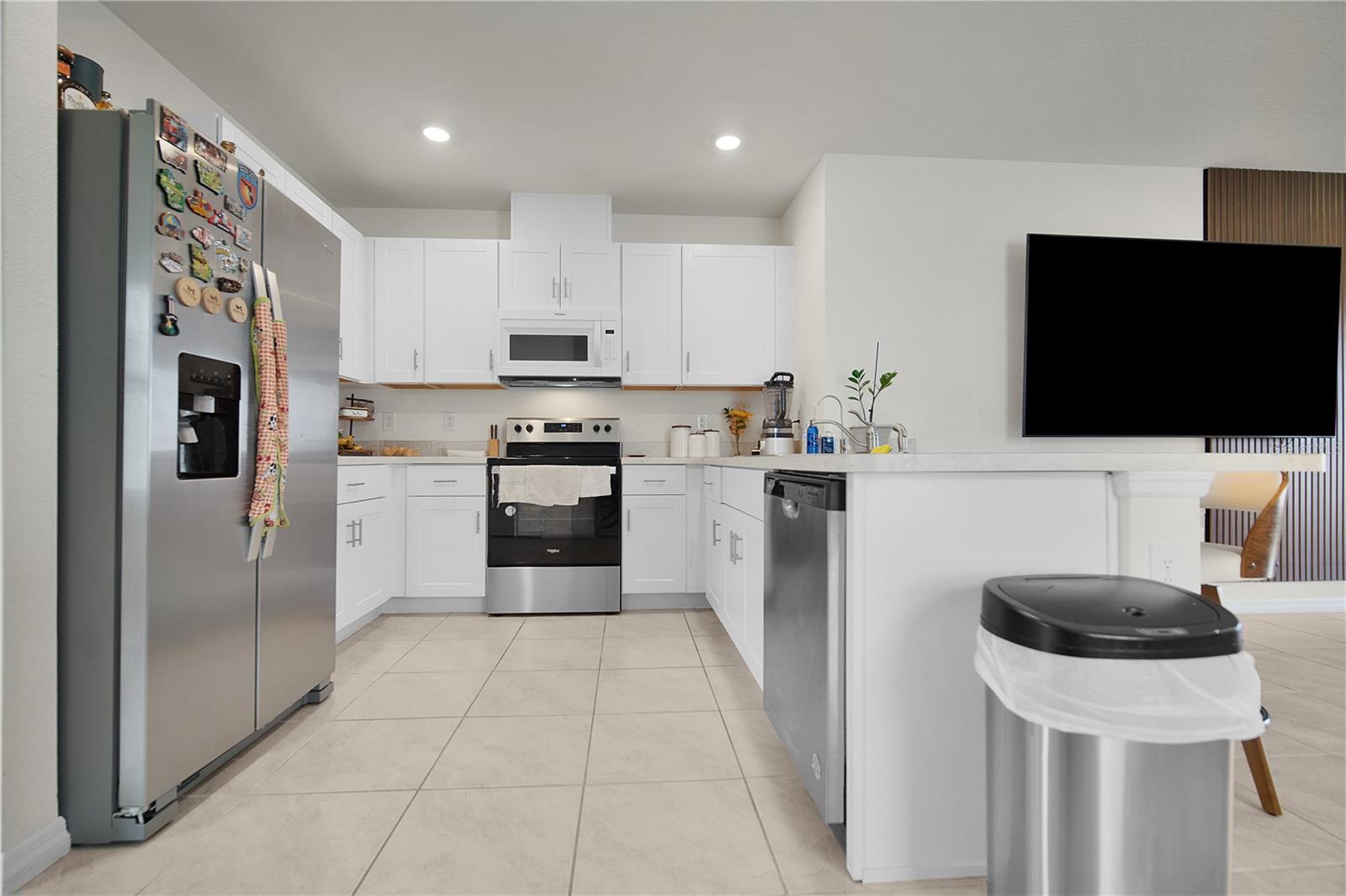 Image 25 of 38 For 1749 Southfork Drive