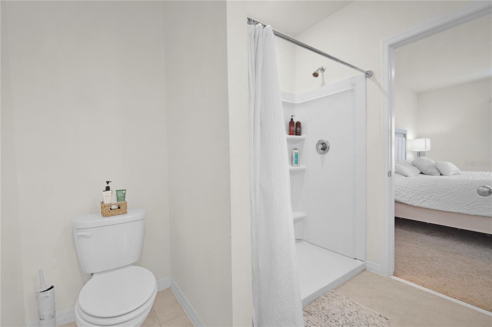 Image 35 of 38 For 1749 Southfork Drive