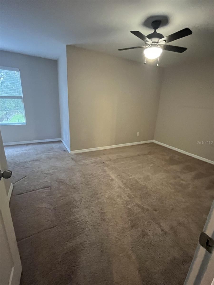 Image 7 of 25 For 1366 Priory Circle 8