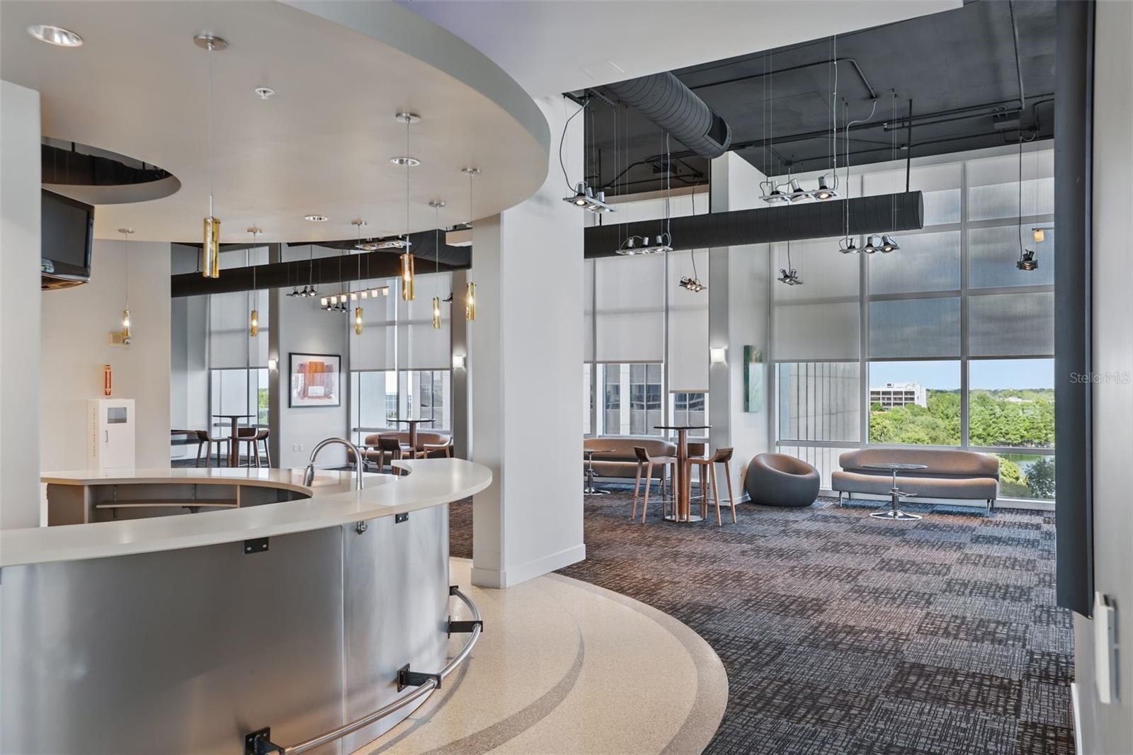 Image 31 of 38 For 150 Robinson Street 2906